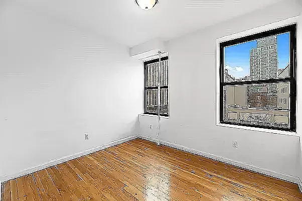 Rented by REAL New York | media 8