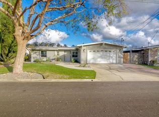 14015 Halper Rd, Poway, CA 92064