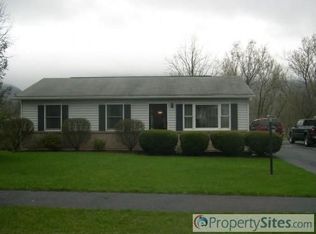 121 Danielle Dr, Bellefonte, PA 16823