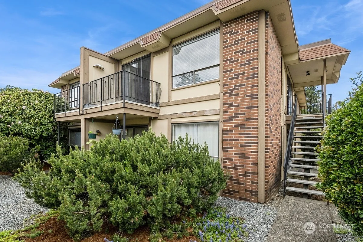 10215 SE 239th Street #24 photo 1