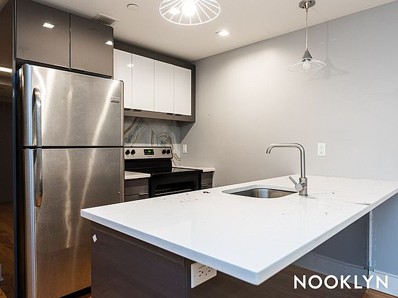 2nd image of 115 Erasmus St #16