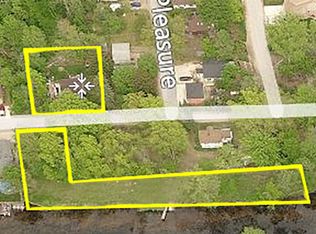 10875 Kennedy, Pinckney, MI 48169