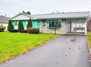 38 Lamoreaux St, Nanticoke, PA 18634