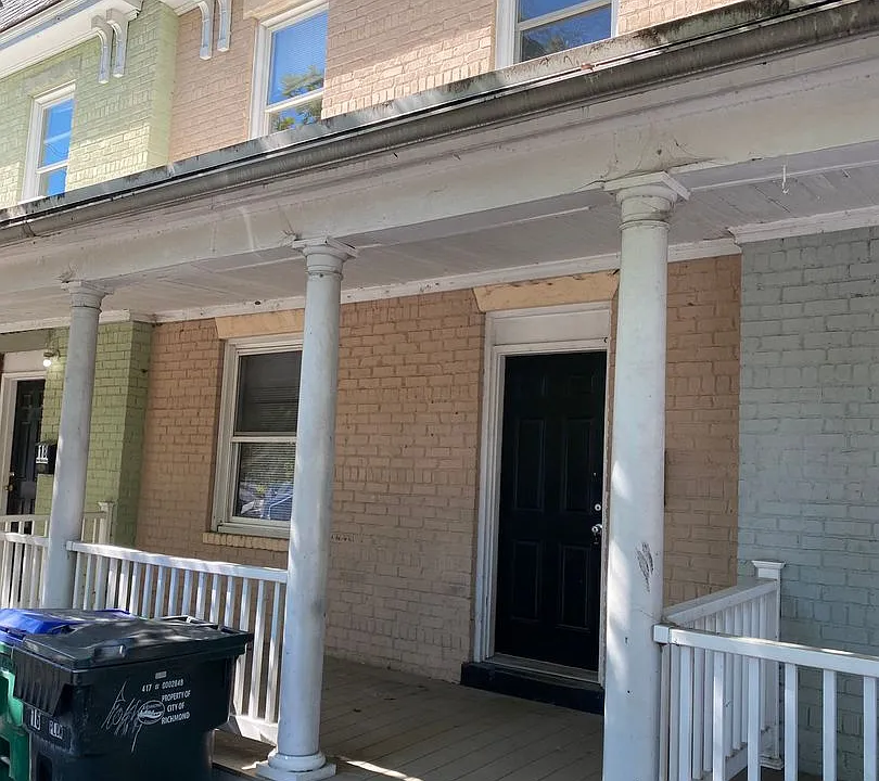 16 S Plum St