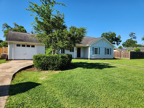 4th image of 3230 Dogwood Ln
