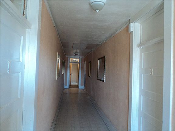 5th image of 210 N Copia St #0