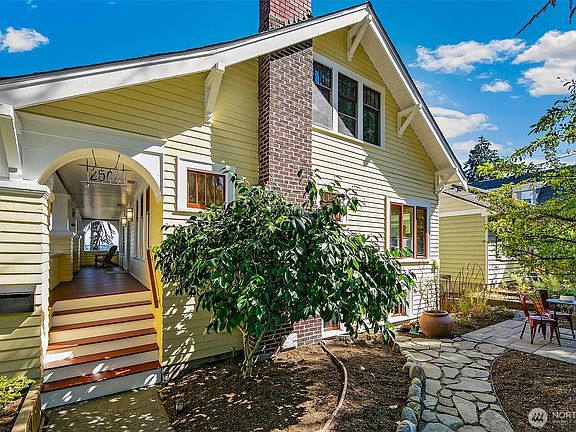 2nd image of 2502 18th Avenue S