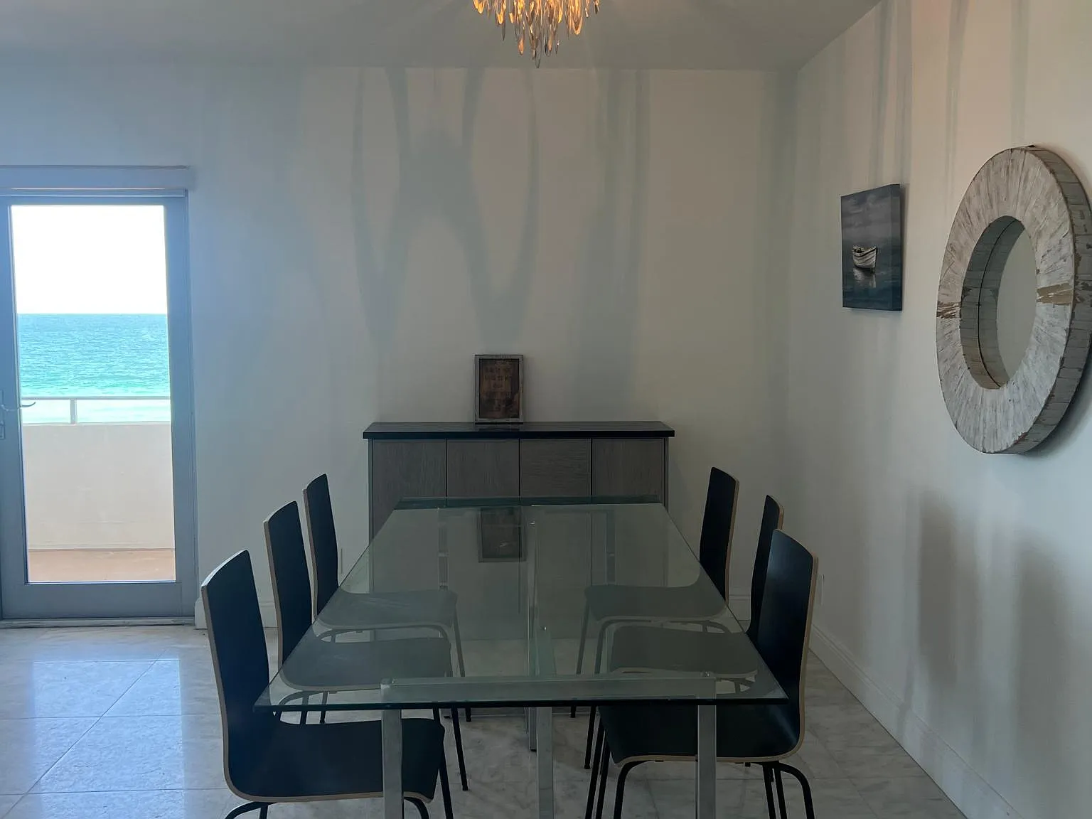 2 bed, 1285 sqft, $4,500 — Photo 3