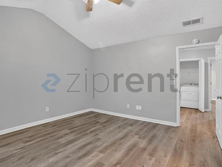3542 Brookstone Way — Photo 24