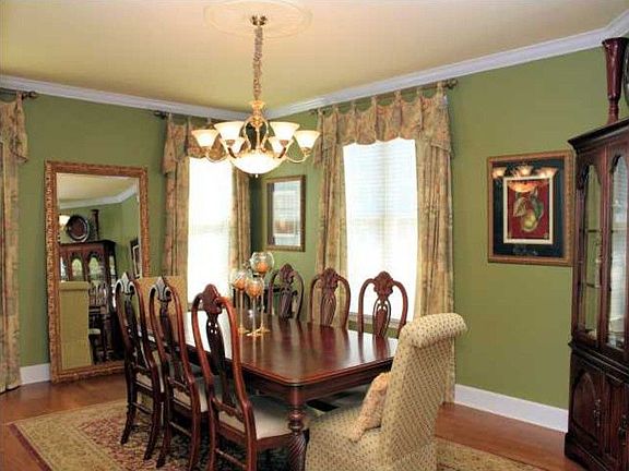 3rd image of 256 Sleepy Oaks Ln NW