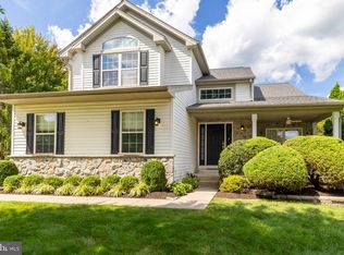 212 Somerset Cir, Chalfont, PA 18914