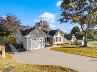 521 Village Cir, Stockbridge, GA 30281