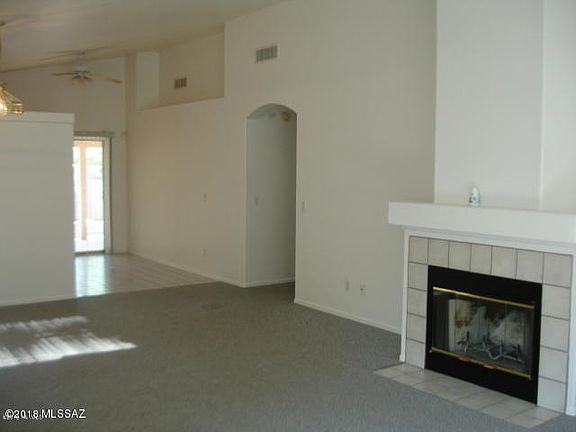 5th image of 2033 W Cholla Vista Dr