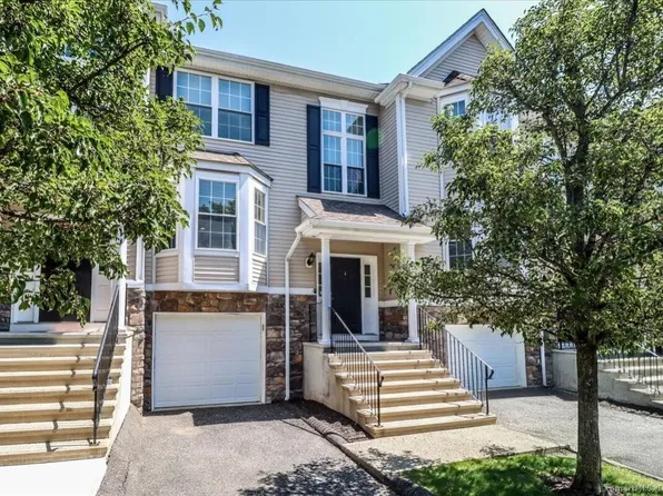 702 Sienna Drive #702, Danbury, CT 06810