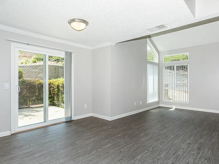 Canyon Crest Views — Photo 71