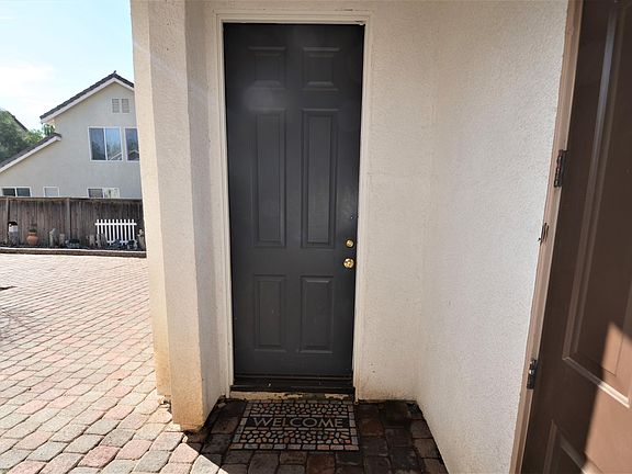 2nd image of 31642 Millcreek Dr
