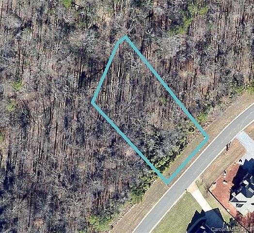 2nd image of 3216 Ashwood Park Dr