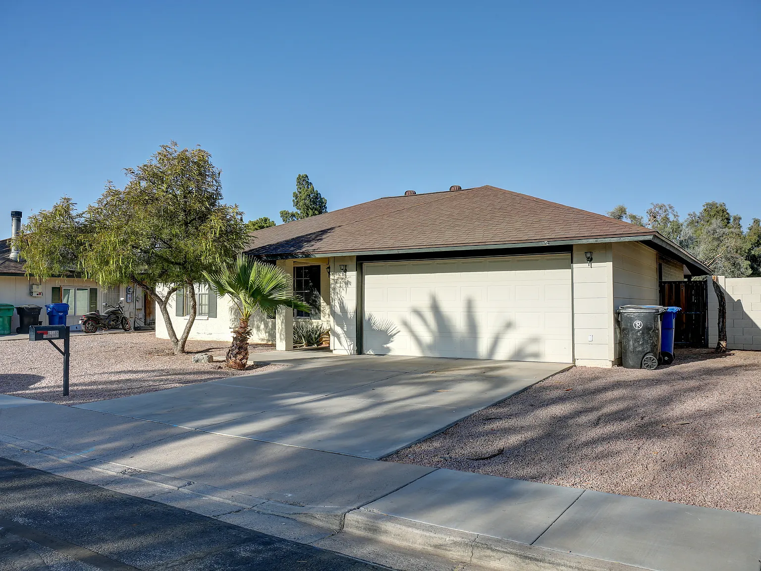 3 bed, 1590 sqft, $2,050 — Photo 4