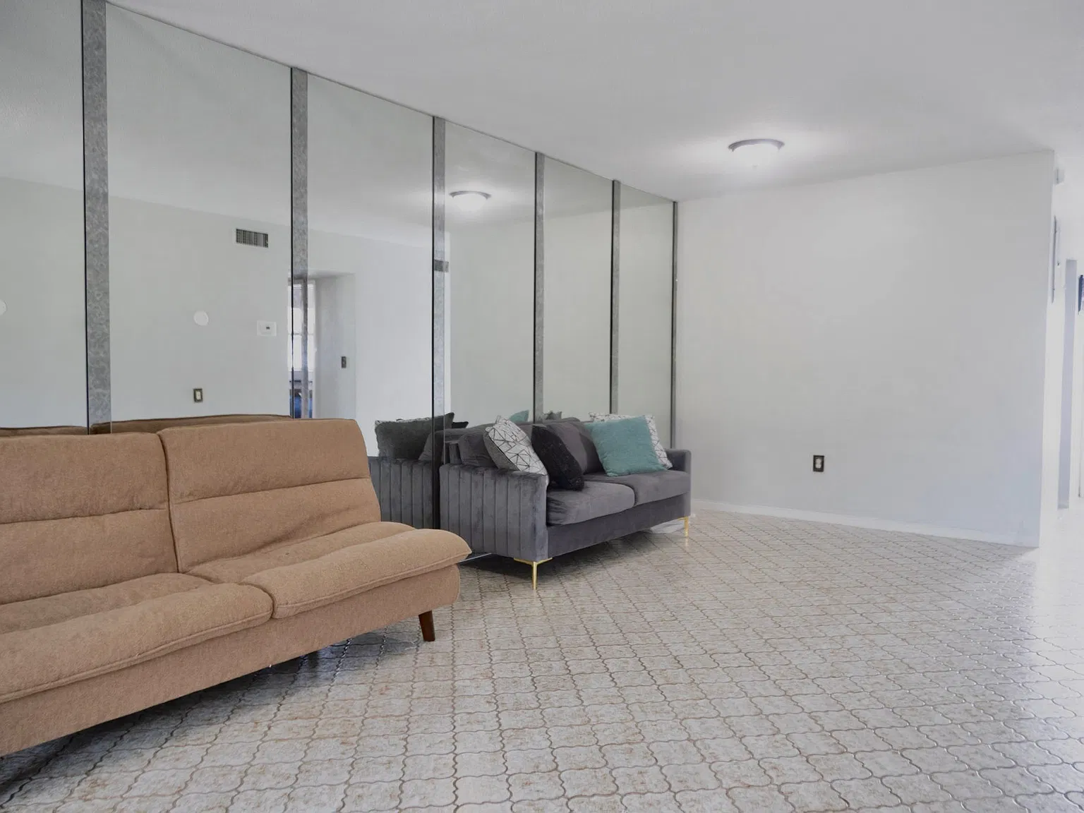 6500 Winfield Blvd — Photo 3