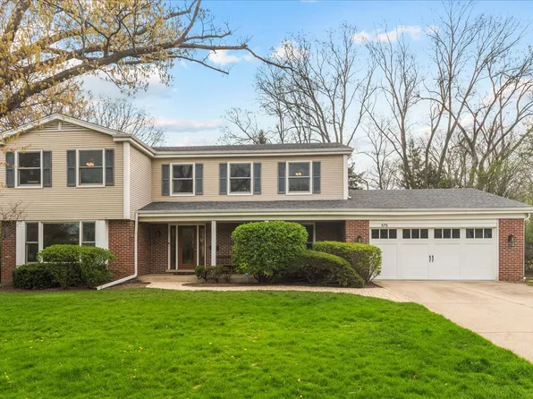 575 Carlisle Ave, Deerfield, IL 60015