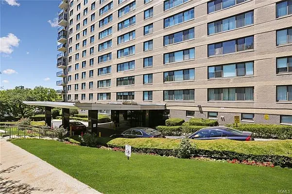 Sold by Douglas Elliman | media 11