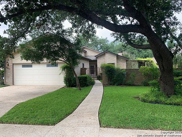 1st image of 3627 Hunters Cir