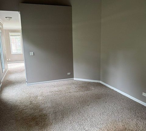 5th image of 140 Roundtree Ct
