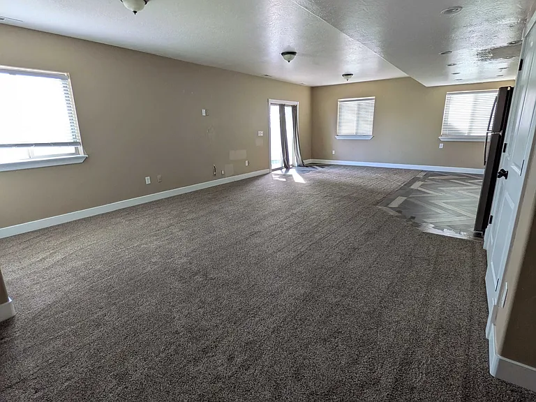 2304 S Alaska Ave — Photo 19