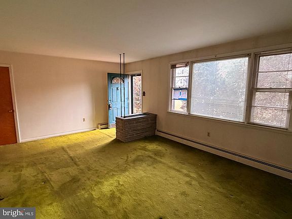 5th image of 1709 Olive St