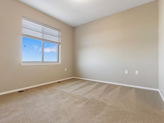 5th image of 7900 E Arrowhead Pkwy #403