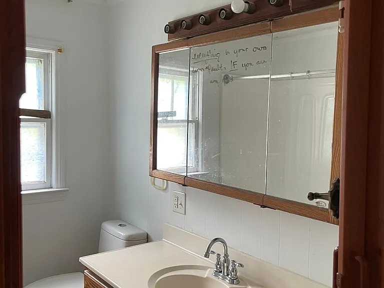1012 Aspen Rd — Photo 6