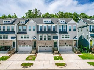 1041 Lathrop Ln, Apex, NC 27523