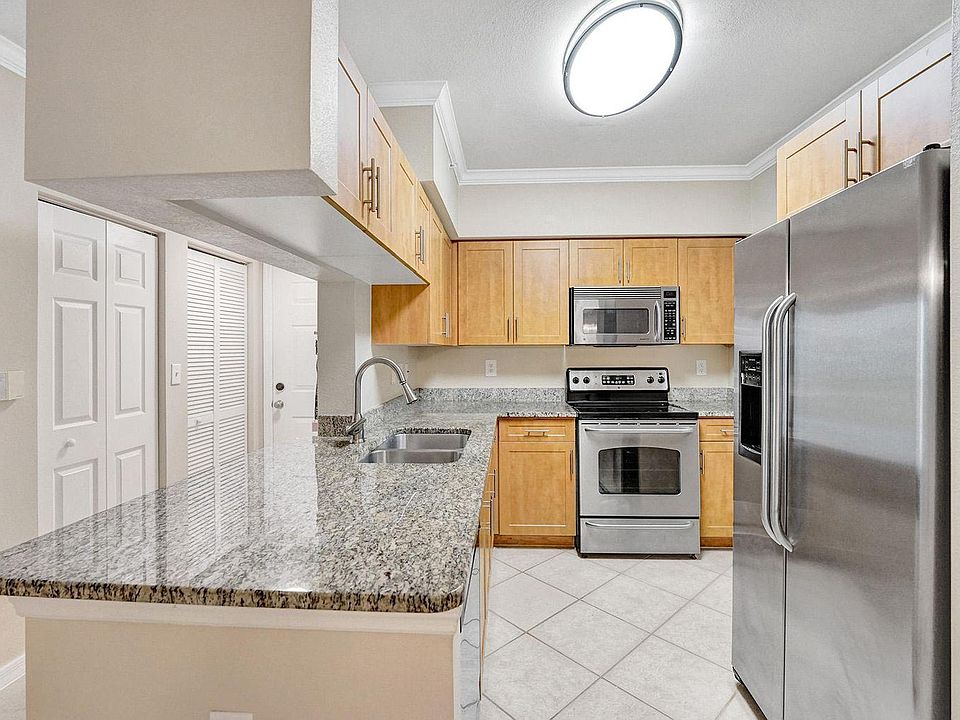 1st image of 6533 Emerald Dunes Dr APT 308