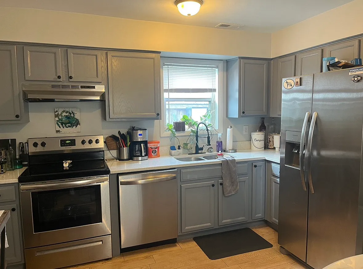 2 bed, 1.5 bath, 1022 sqft, $2,500 — Photo 3