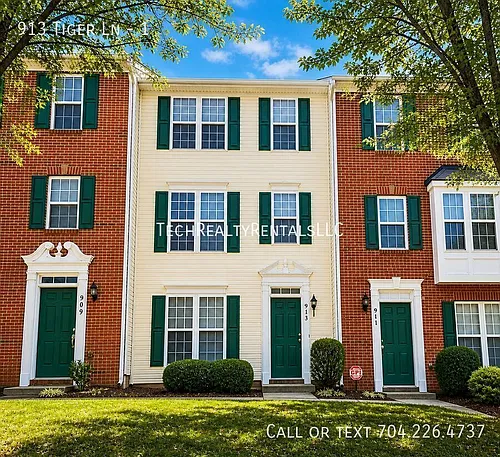 913 Tiger Ln #1 Photo 1