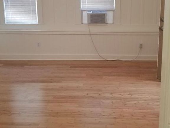 5th image of 340 Riverview Rd #2