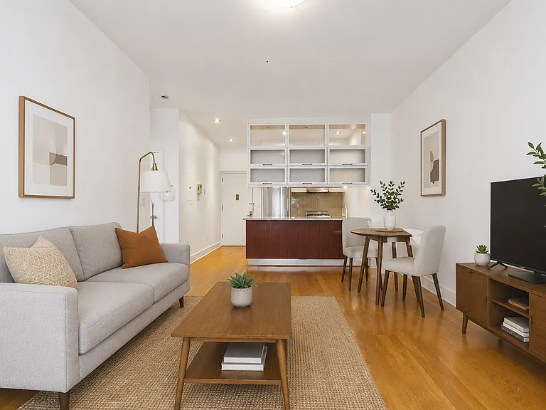 4126 27th St #7B — Photo 3
