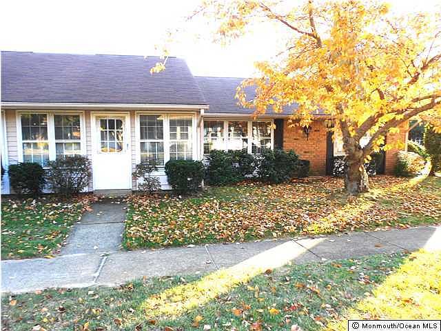 1st image of 132 Buckingham Drive #B