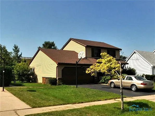 4127 Valleycrest Ct, Toledo, OH 43614