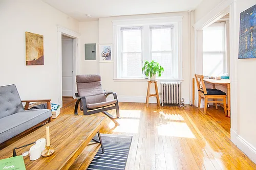 33 Walbridge St Photo 1