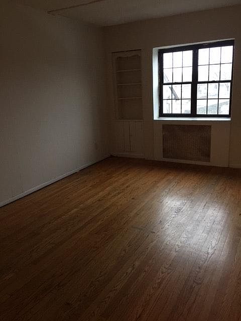 1st image of 725 Baldwin Ave