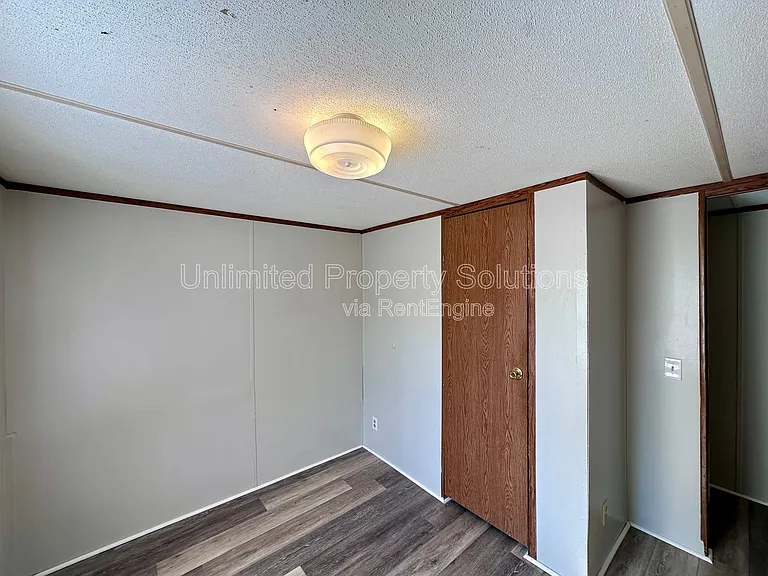 9499 Wendi Dr NE #H — Photo 11