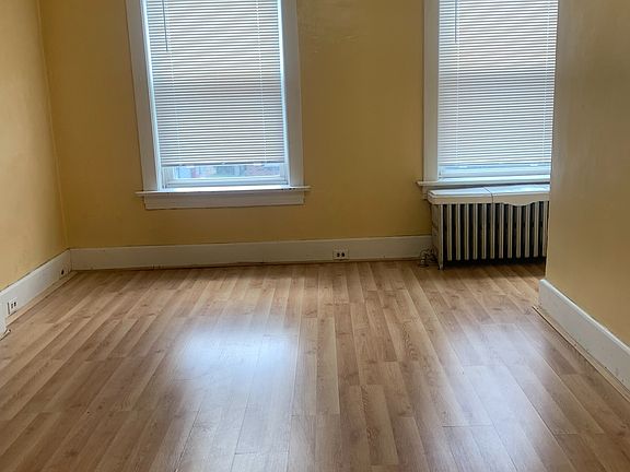 2nd image of 7109 Vermont Ave #2F