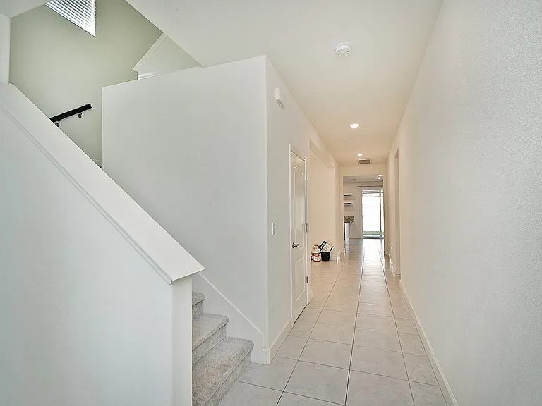 9727 Belville Dr — Photo 8