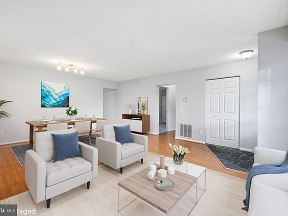 2nd image of 13756 Autumn Vale Ct #13F