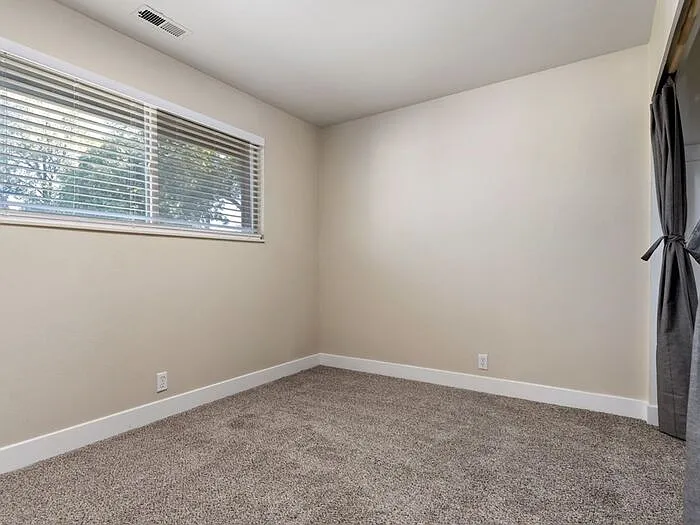 1355 N Redwood Rd #13 — Photo 12