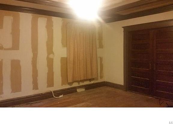 3rd image of 3671 Lafayette Ave