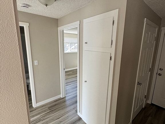 5th image of 824 SW Grove St APT 3