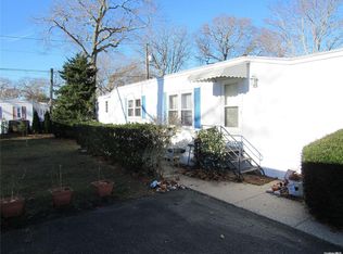 37-77 Hubbard Ave, Riverhead, NY 11901