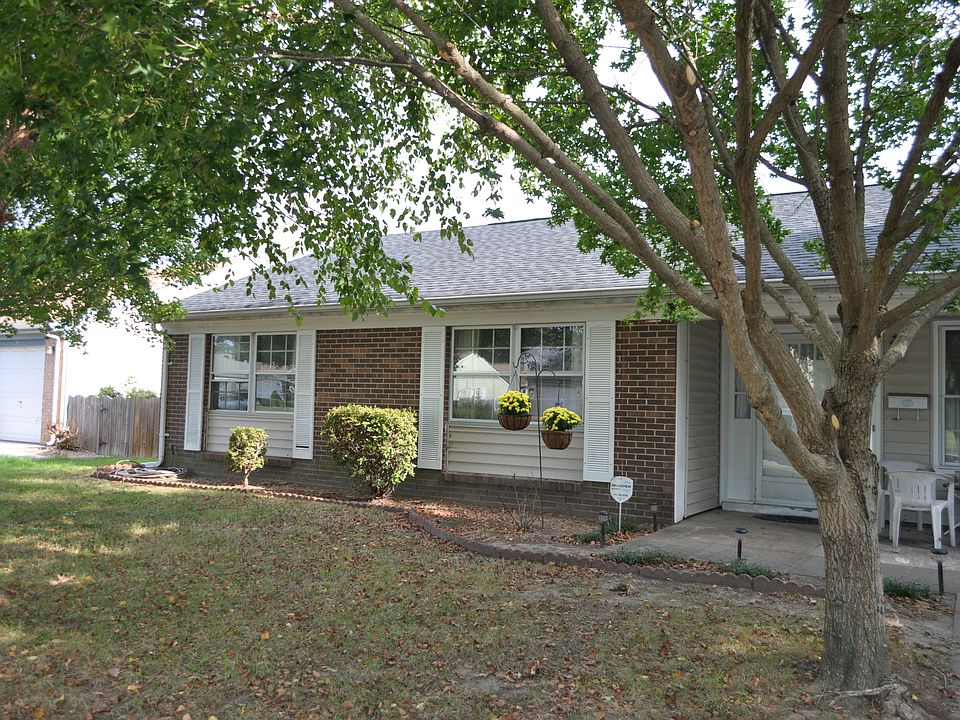 1st image of 624 Whitechapel Dr